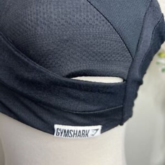 Gymshark Black Ruched Adapt Padded Seamless Gym Bra Size Small - Picture 5 of 6